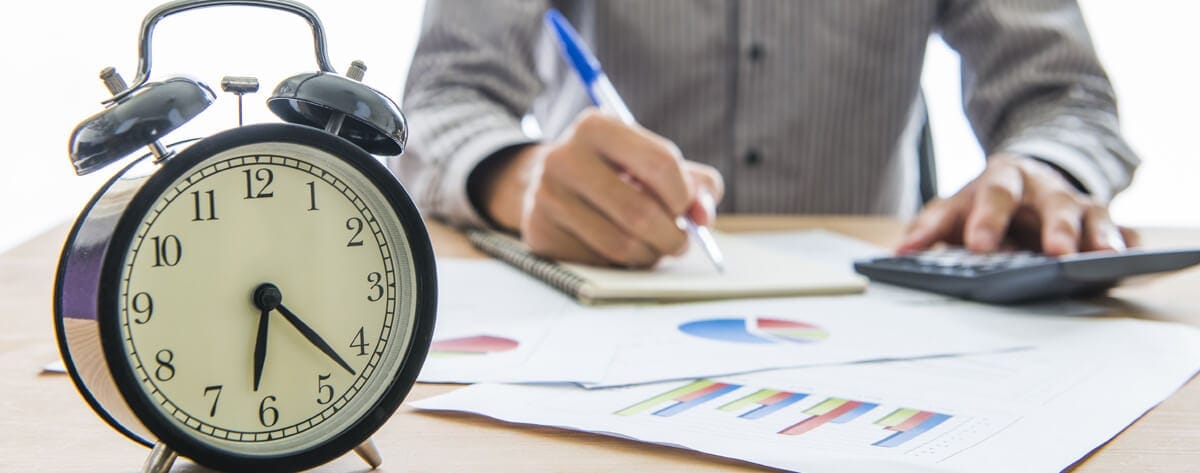 Controle de Horas Extras com um relógio de ponto biométrico Controle de Horas Extras com um relógio de ponto biométrico