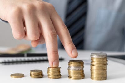 O que é Política salarial