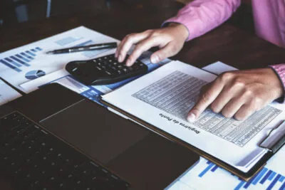 Como calcular horas extras